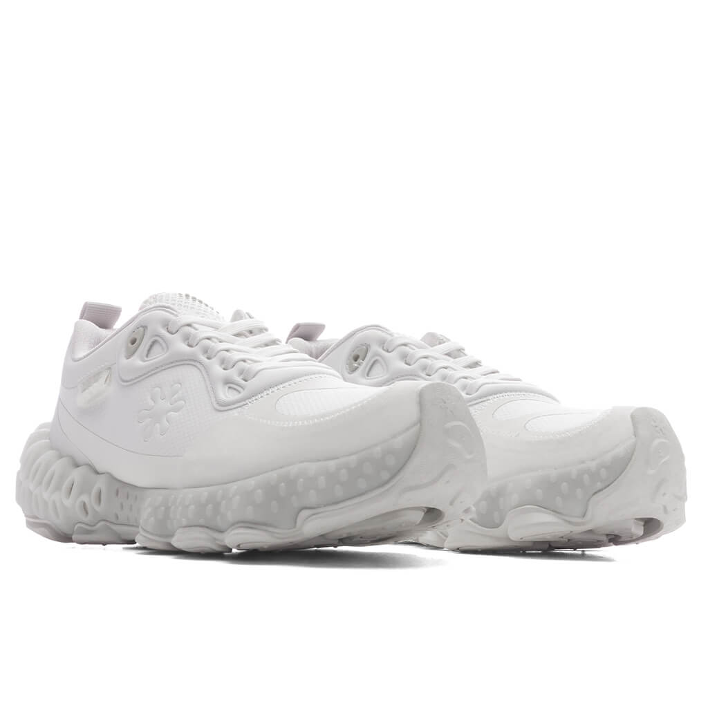 Salehe Bembury x SPUNGE Osmosis 'Feta' - White/White/White